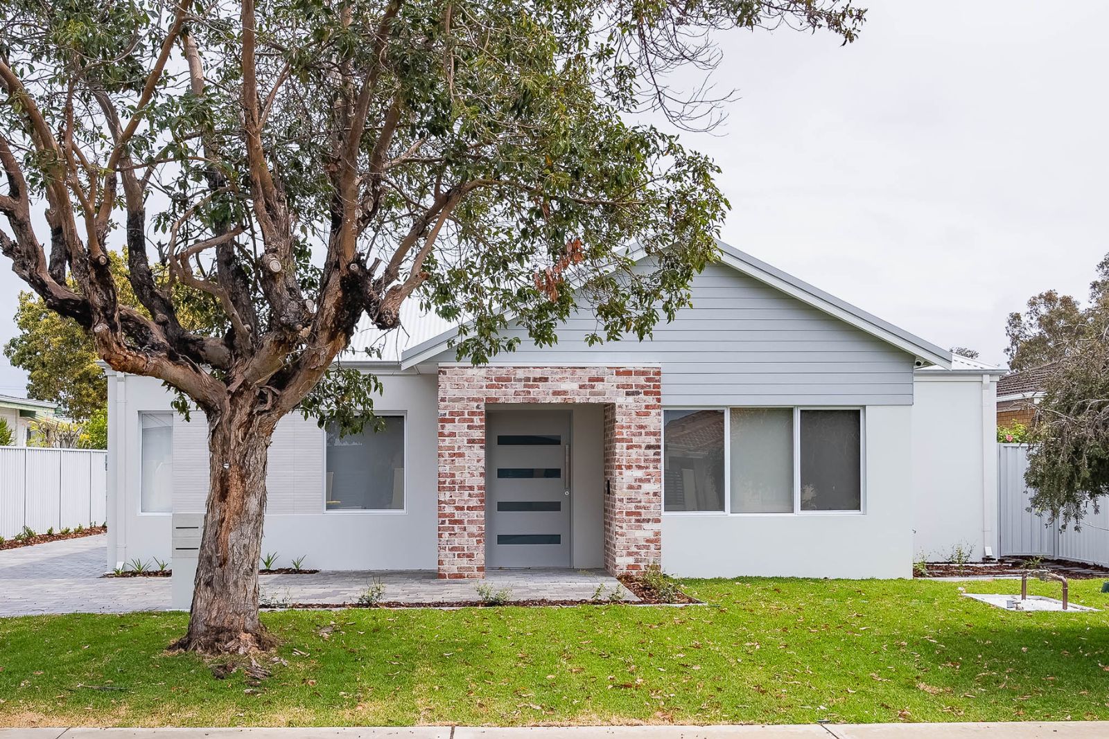Live with Confidence : 3-Bedroom Home for Sharing PLUS Separate 2-Bedroom Villa for Single Occupancy Disability Accommodation — Home image 3