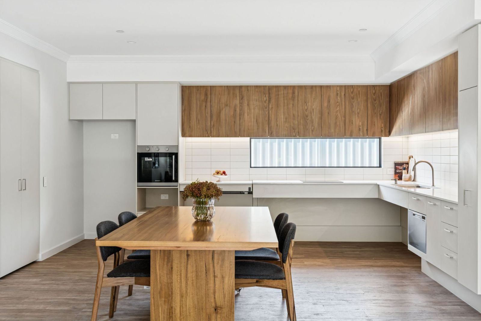 Clever Design for More Privacy: 2-Bedroom Duplex style home for sharing (x2) Disability Accommodation — Home image 5
