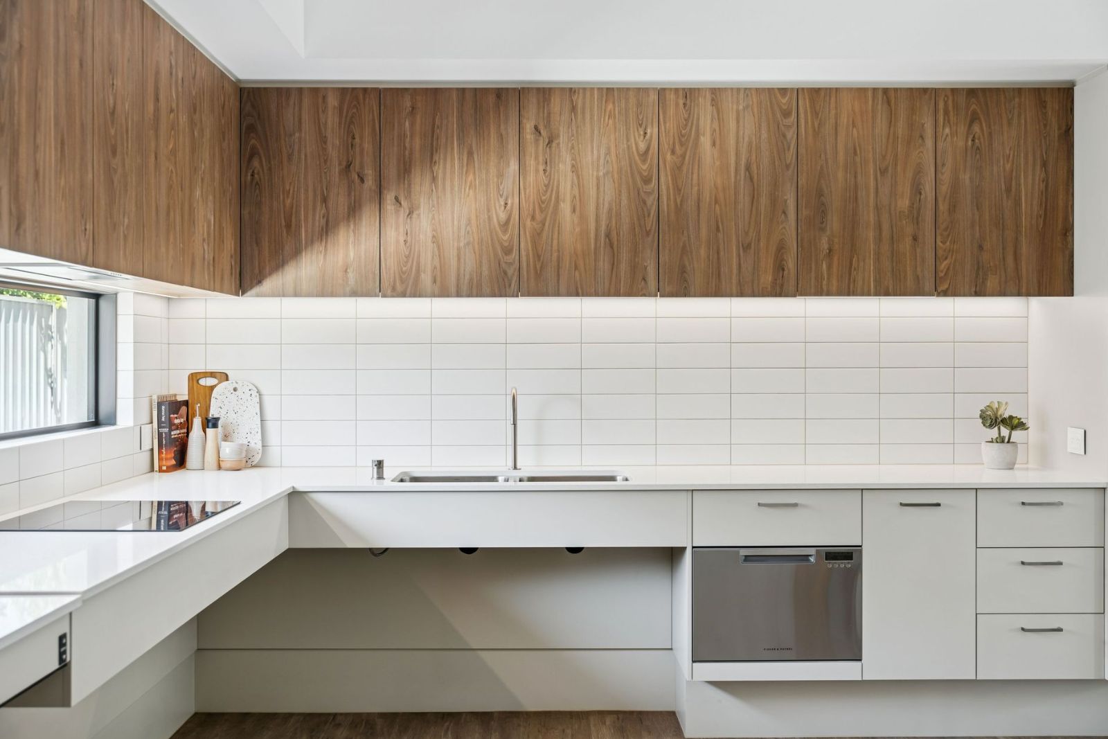 Clever Design for More Privacy: 2-Bedroom Duplex style home for sharing (x2) Disability Accommodation — Home image 6