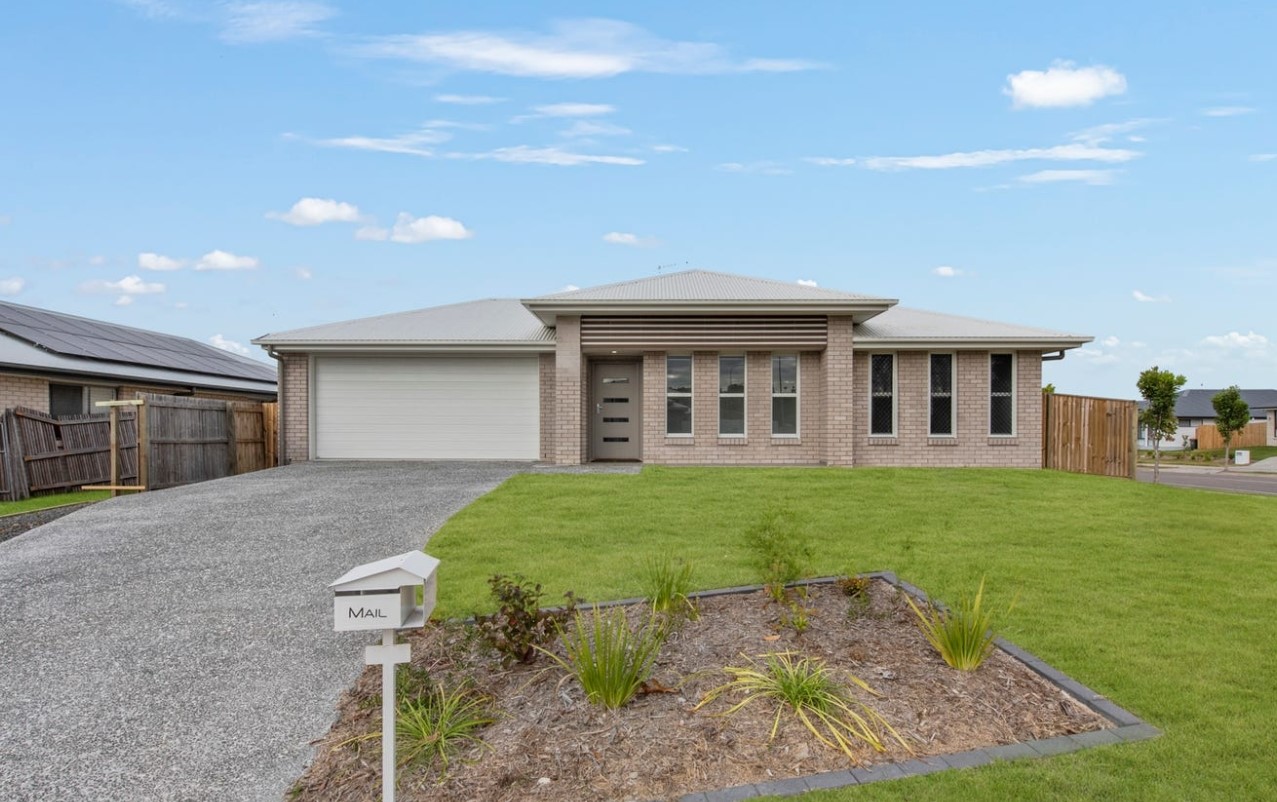 Gleneagle, Beaudesert Qld - Improved Livability House — Home image 9