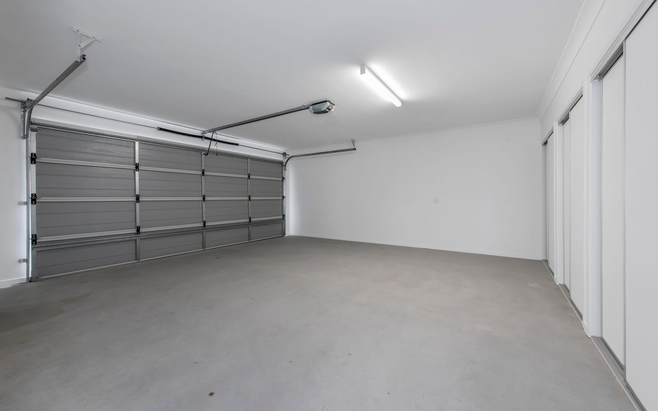 Gleneagle, Beaudesert Qld - Improved Livability House — Home image 11