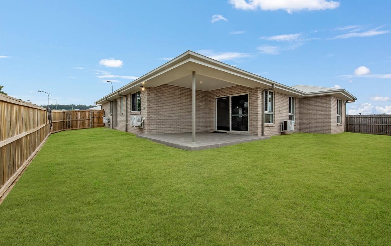 Gleneagle, Beaudesert Qld - Improved Livability House — Home image 15