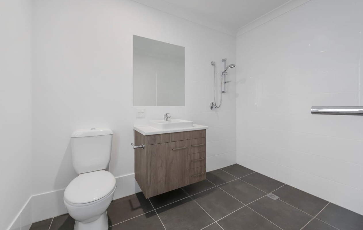 Gleneagle, Beaudesert Qld - Improved Livability House — Home image 4