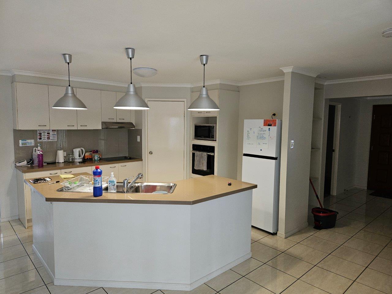 Large SIL Accommodation Sunshine Coast Qld -live with others but your own space — Home image 2