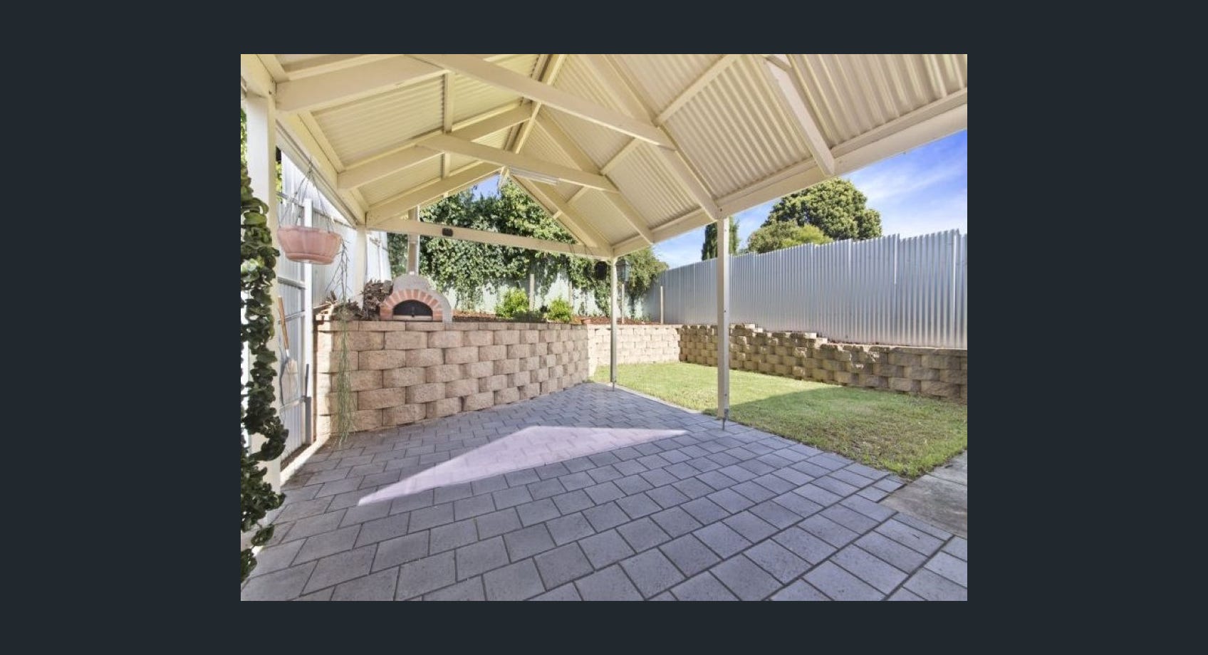 Beautiful home with 5kw solar system — Home image 6