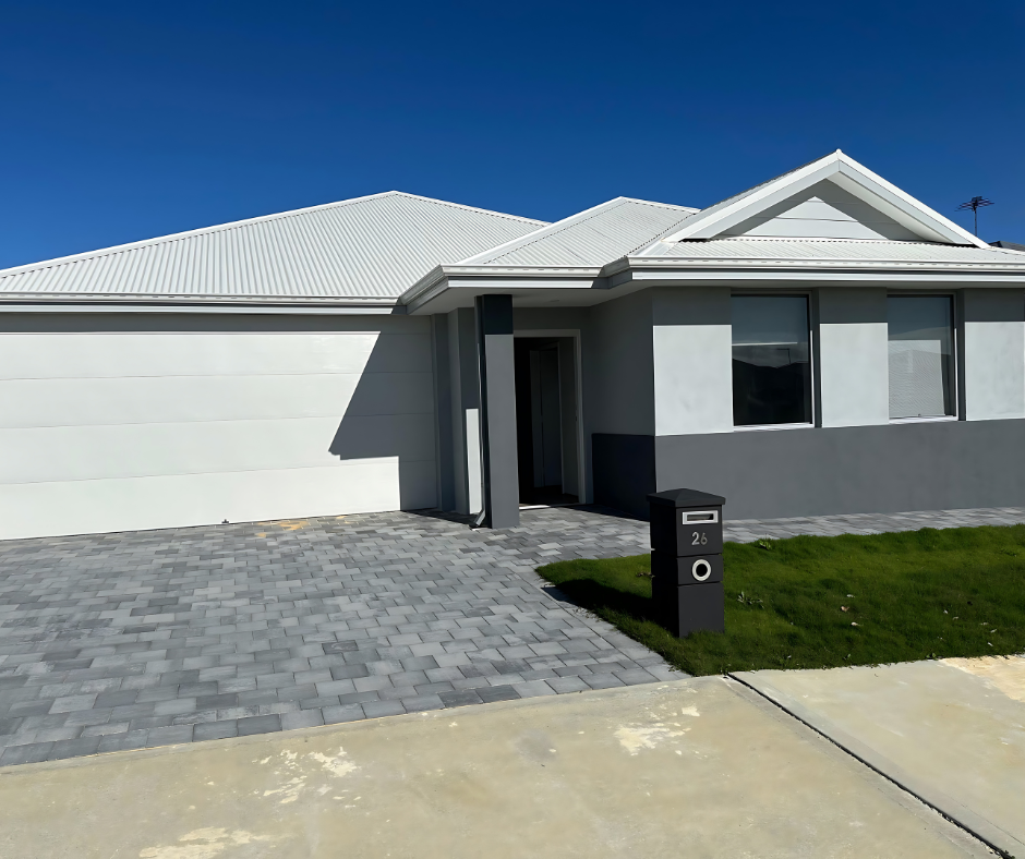 Morden Furnished Lakelands Accommodation — Floorplan 1
