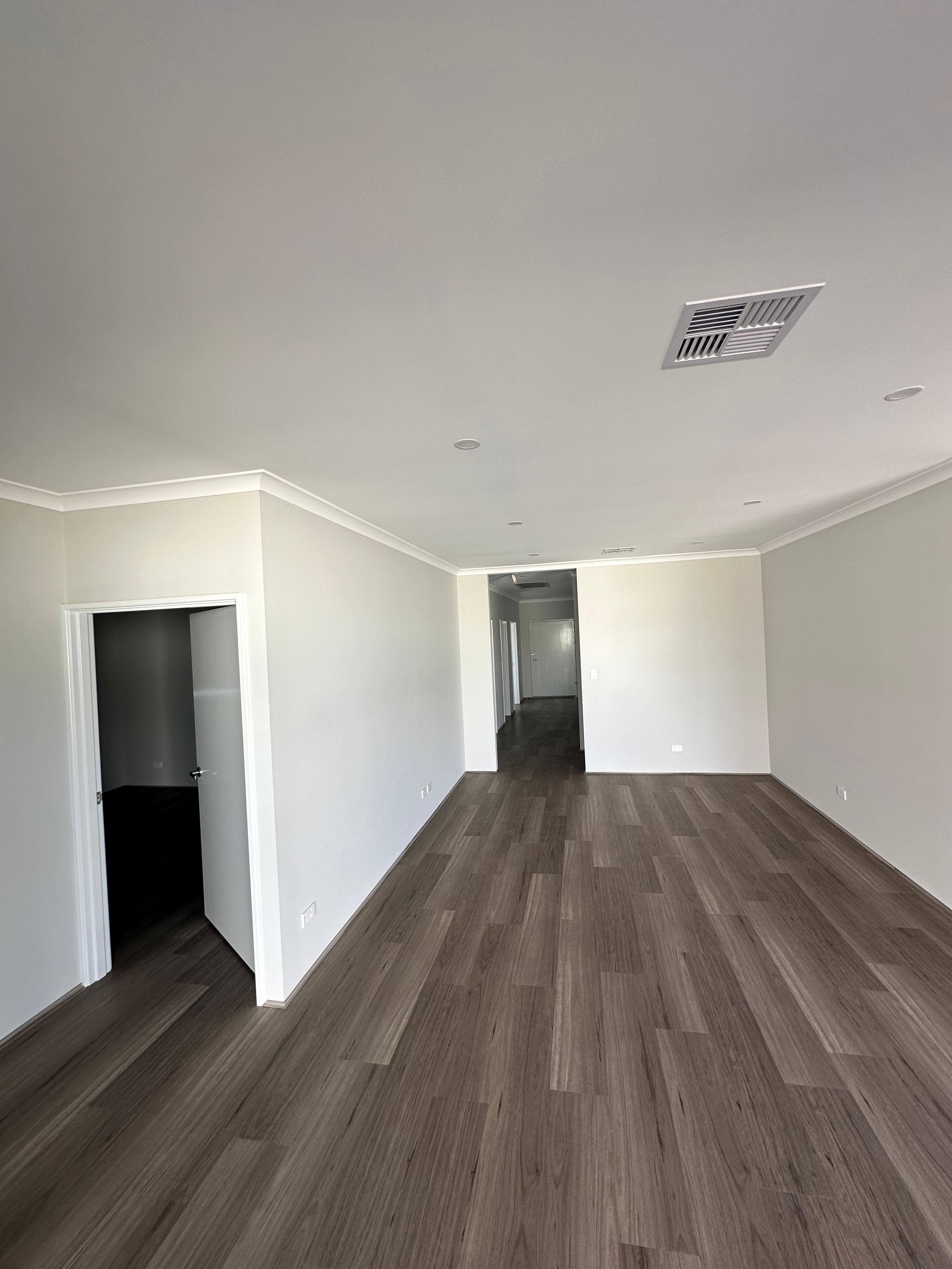 Morden Furnished Lakelands Accommodation — Home image 5