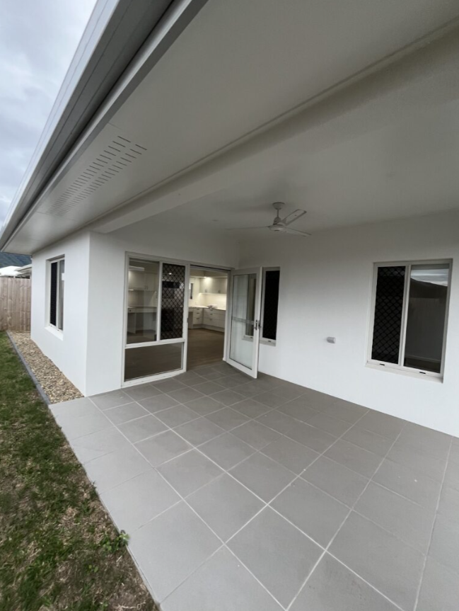 High Physical Support SDA in a Peaceful Pocket of Smithfield — Home image 8