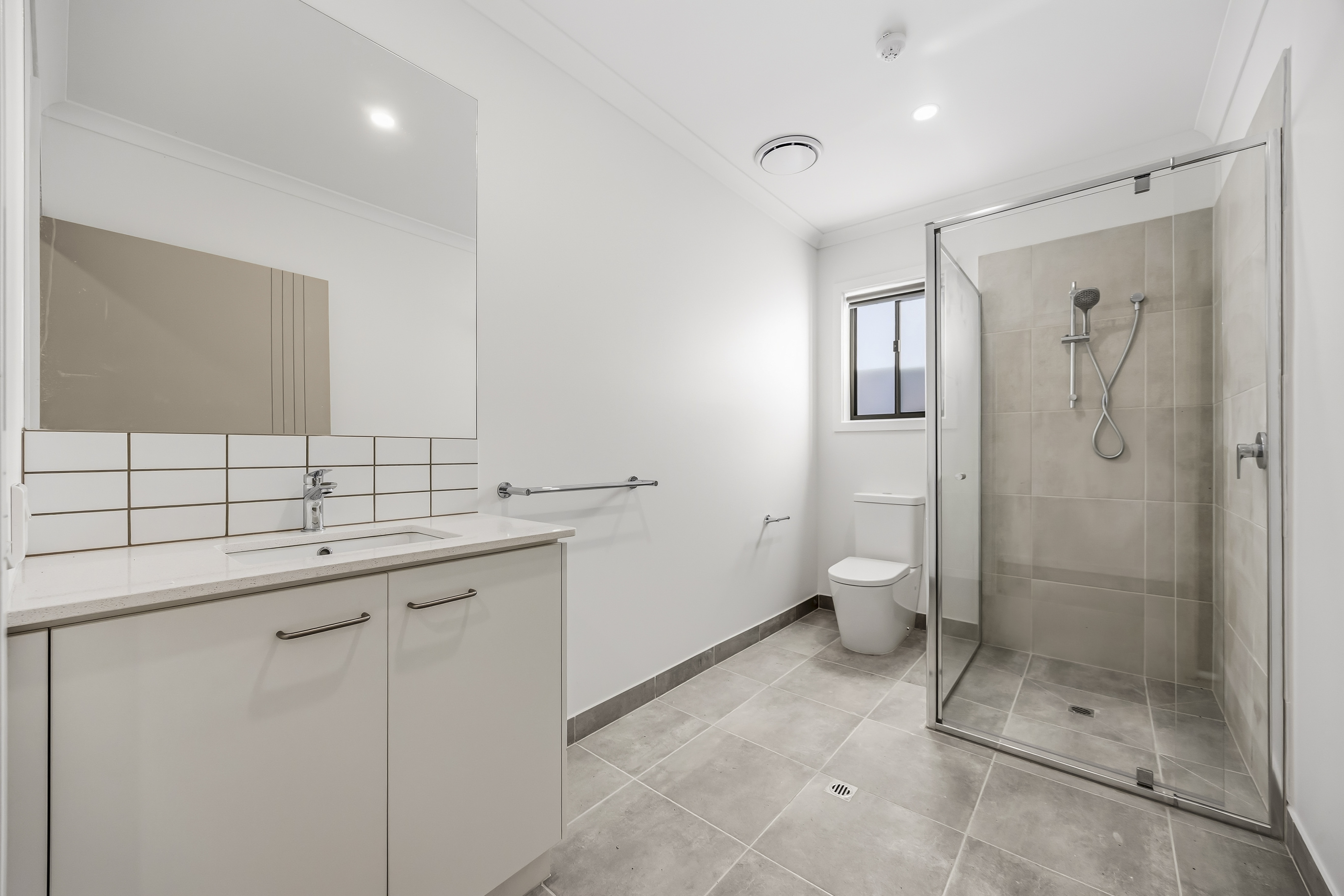 SDA IL 2 Bedroom House plus OOA Winter Valley, Vic | 262 — Home image 10