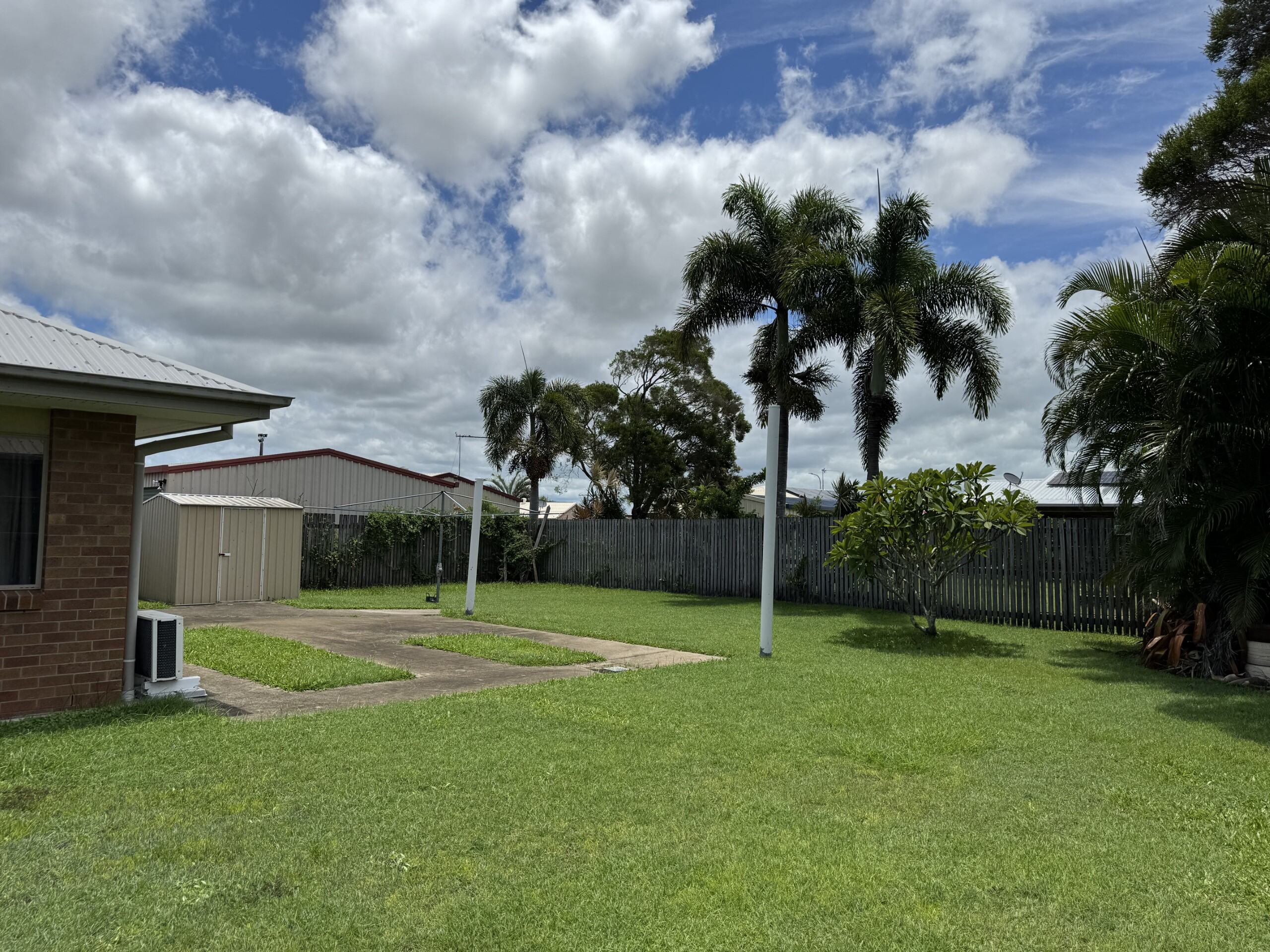 Warm and Welcoming SIL Home in Mackay — Home image 2