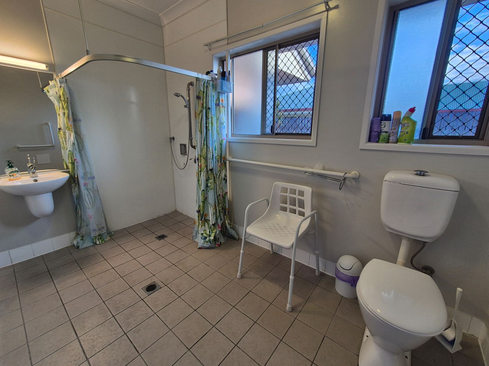 Warm and Welcoming SIL Home in Mackay — Home image 4