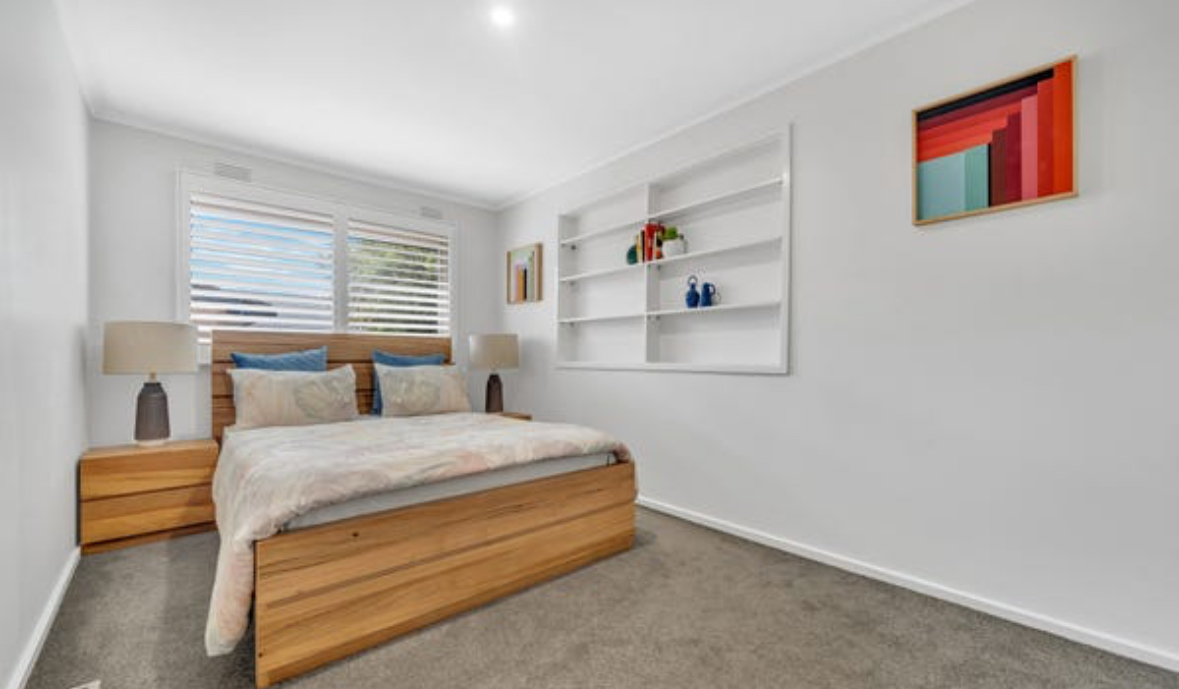 Supported Independent Living In The Heart of Cheltenham! — Home image 3