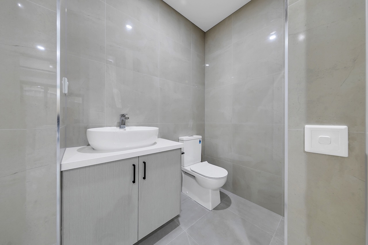 One ensuite bedroom vacancy available in a brand new house in Craigieburn — Home image 12