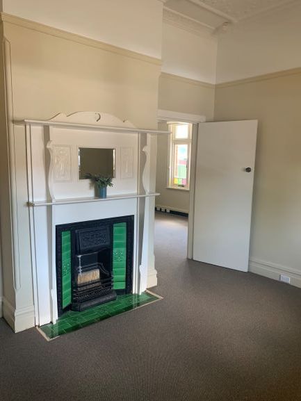 Willow Tree — Home image 10