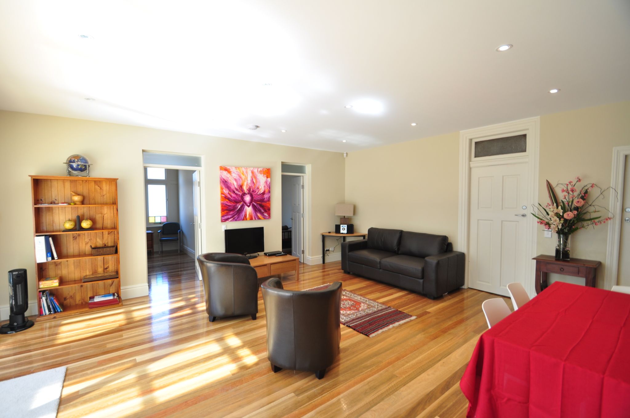 Willow Tree — Home image 12
