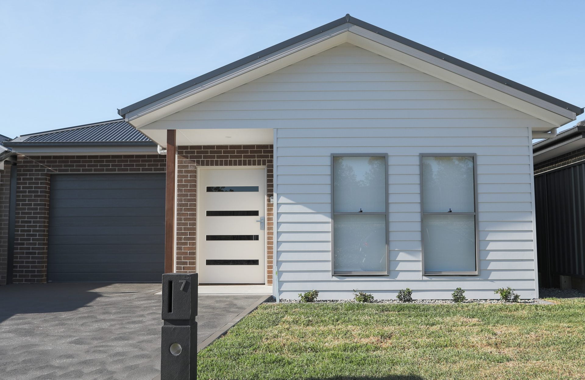 Woongarrah — Home image 2