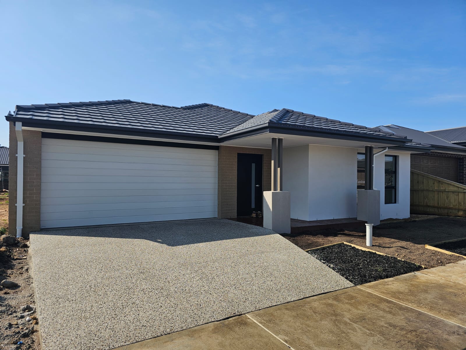 Flockhart St, Mickleham, VIC 3029 — Home image 9