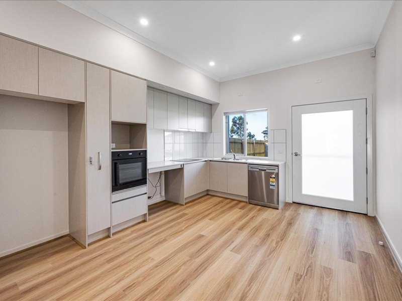 McCulloch St Melton South Vic 3338 — Home image 11