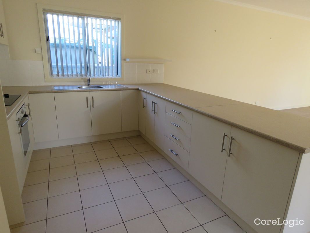 3-Bedroom House In Kadina — Home image 4