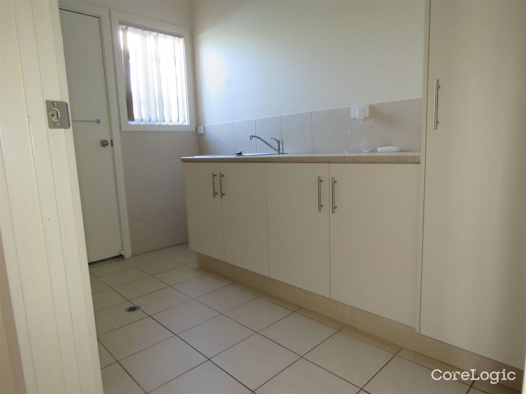 3-Bedroom House In Kadina — Home image 7
