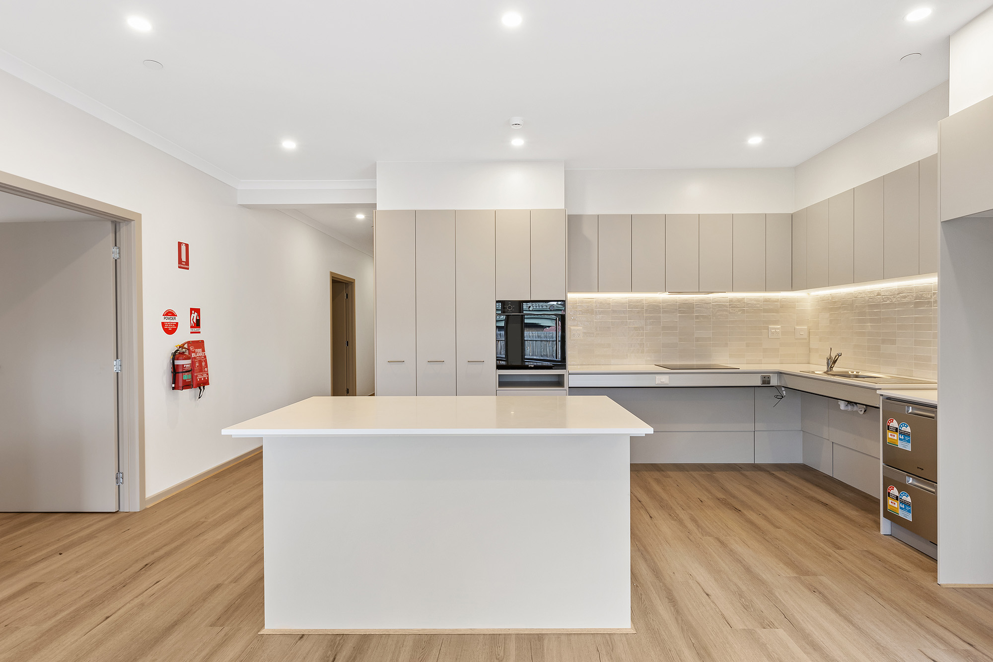 Beautiful High Physical Support House in Broadmeadows - Live with one other! — Home image 5