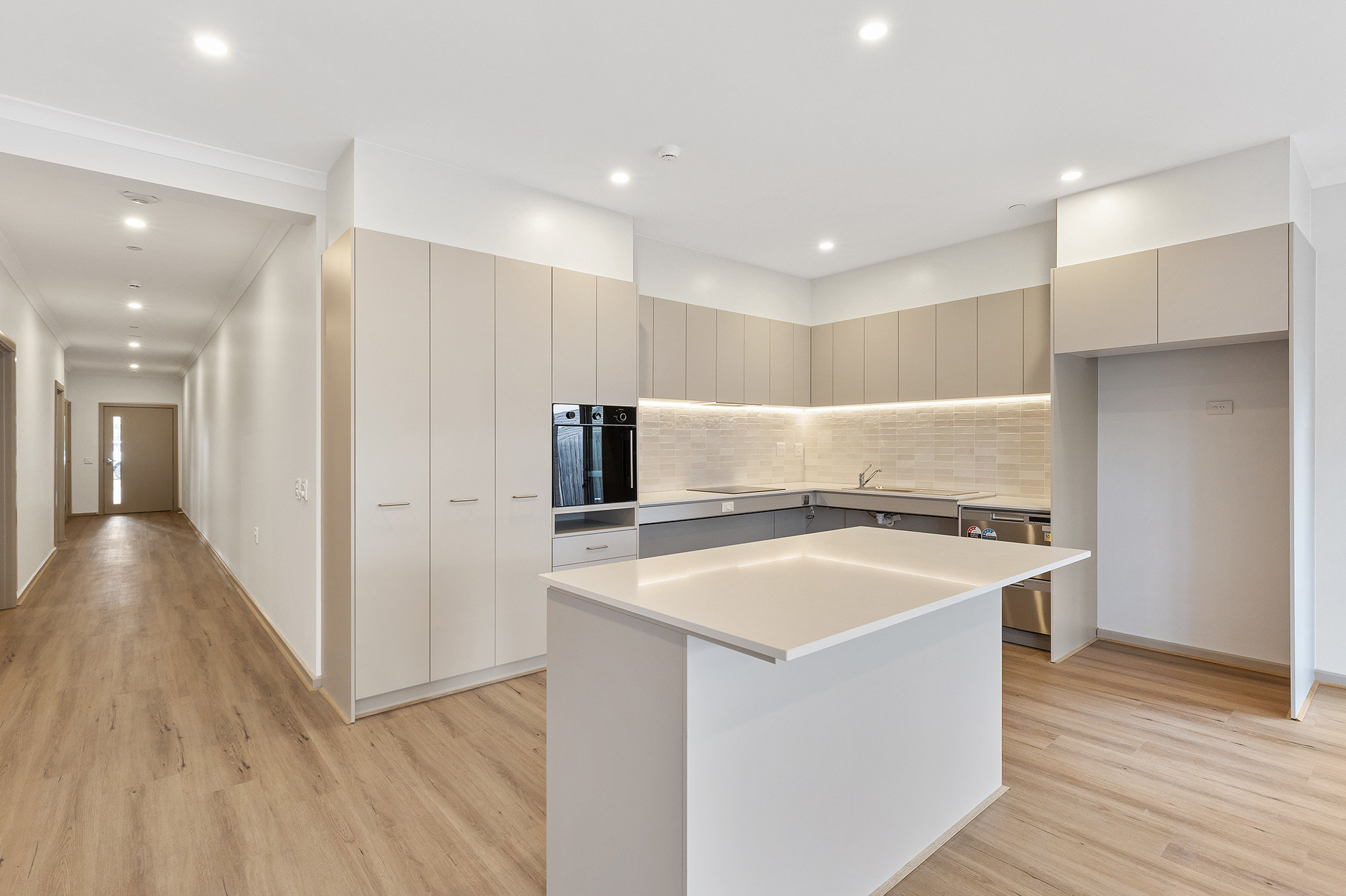Beautiful High Physical Support House in Broadmeadows - Live with one other! — Home image 13