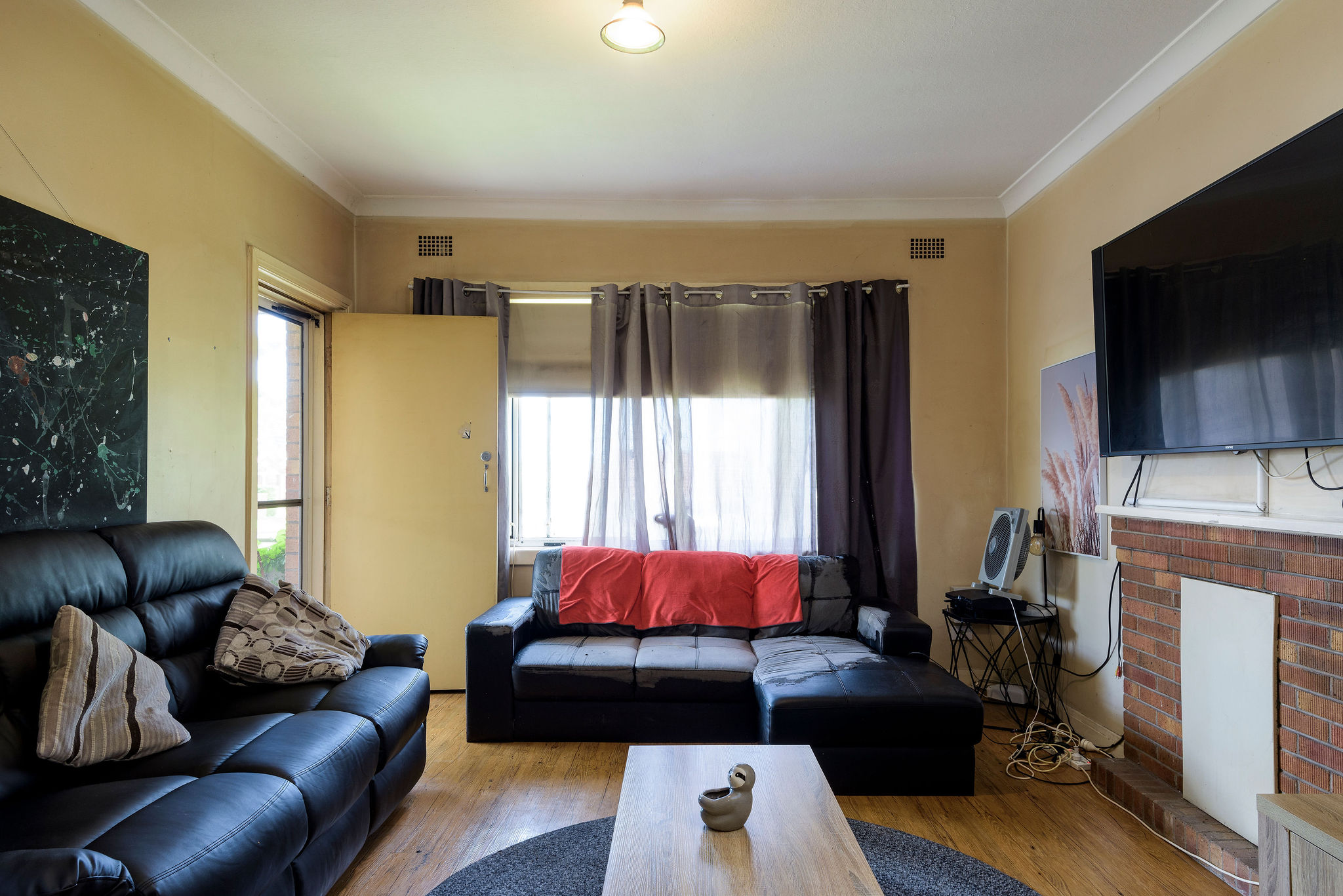 Comfortable and convenient living in Mayfield West, Newcastle (House 2) — Home image 3
