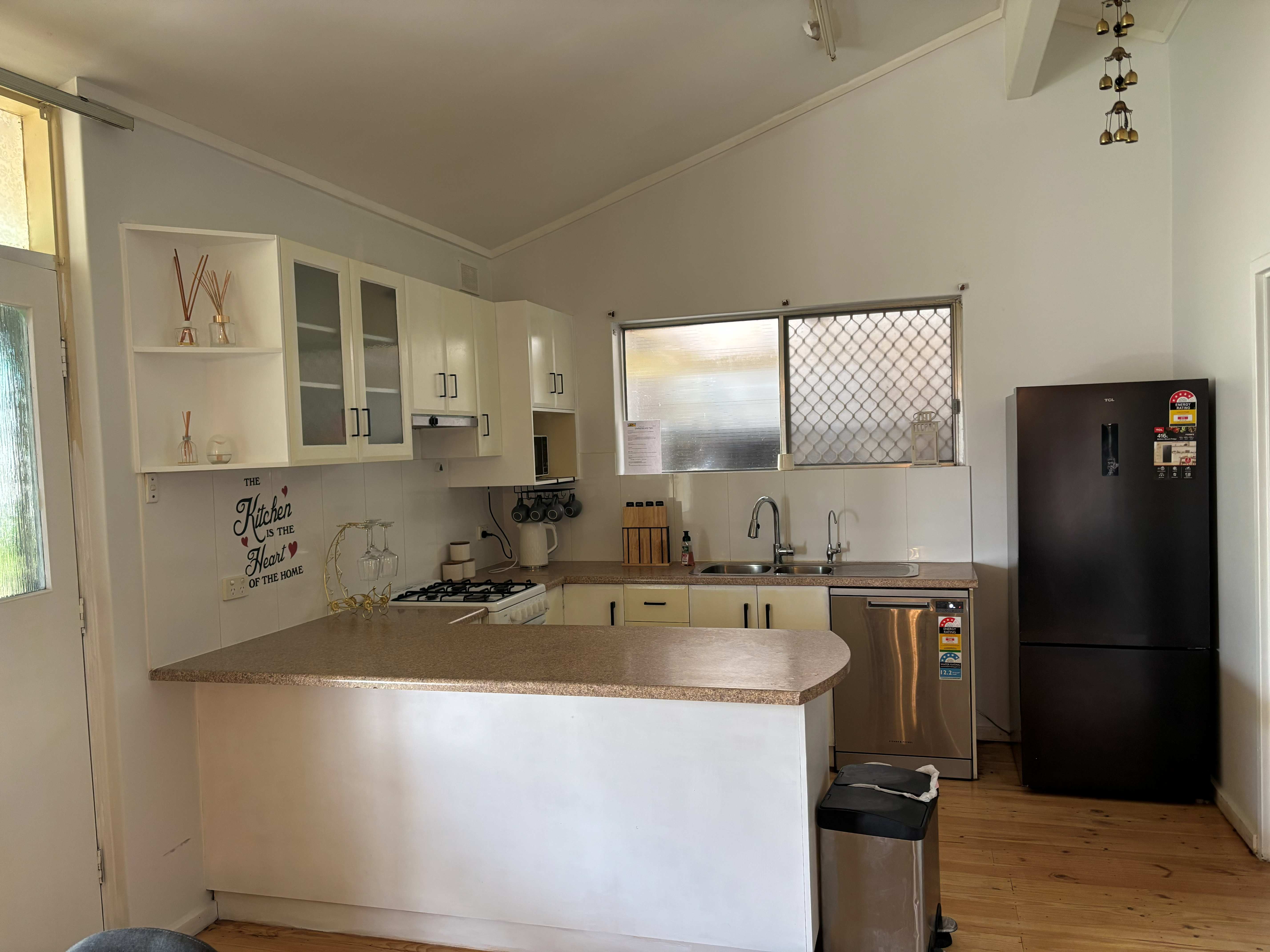Sunflower Homes Urban and Green — Home image 7