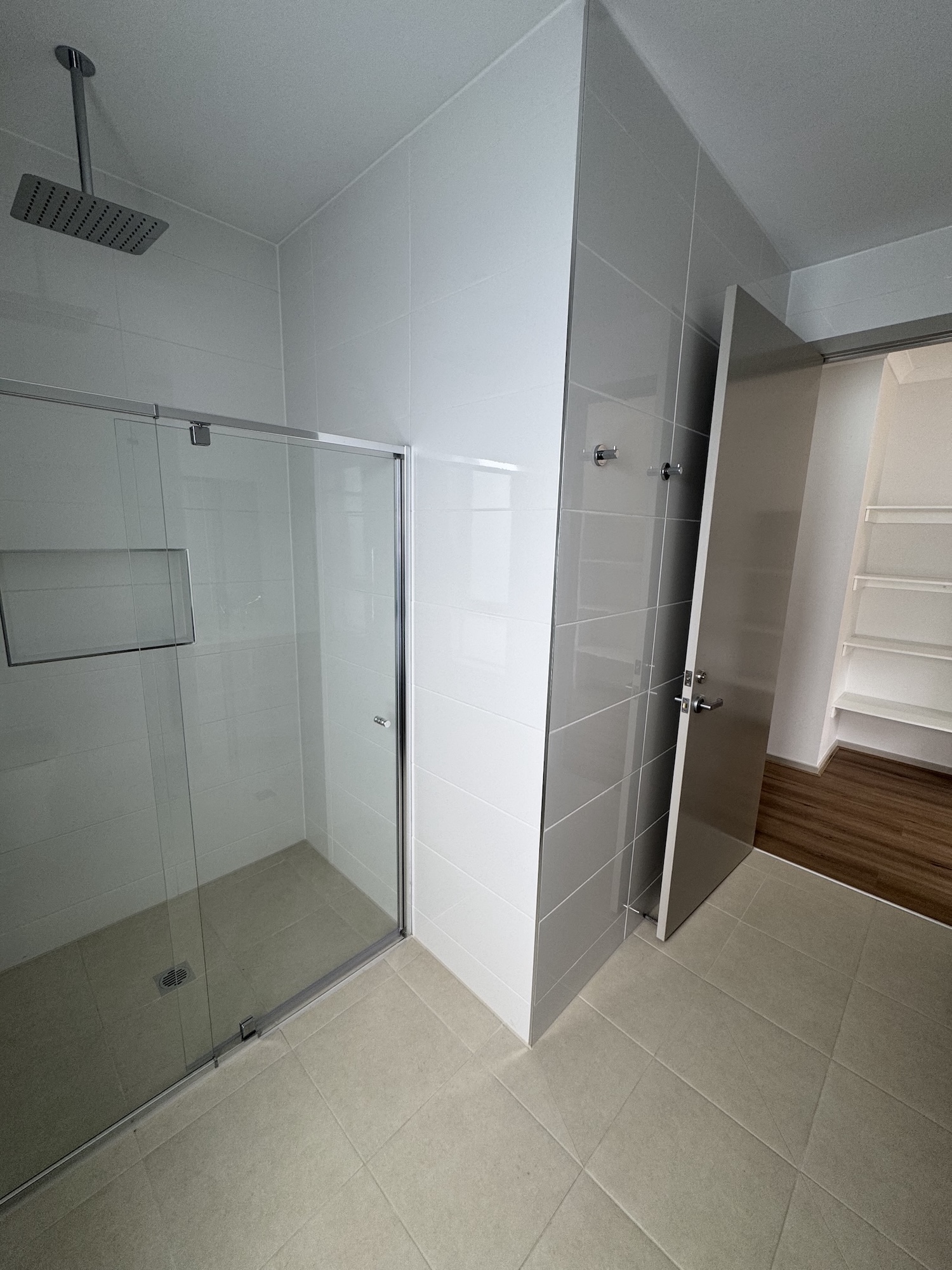Robust 2 bedroom OOA SDA property with separate adjoining Villa available — Home image 12