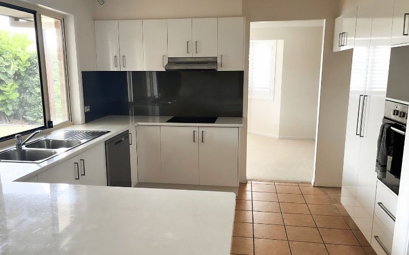 A rare vacancy in our beautiful Wellington Point home! — Home image 4
