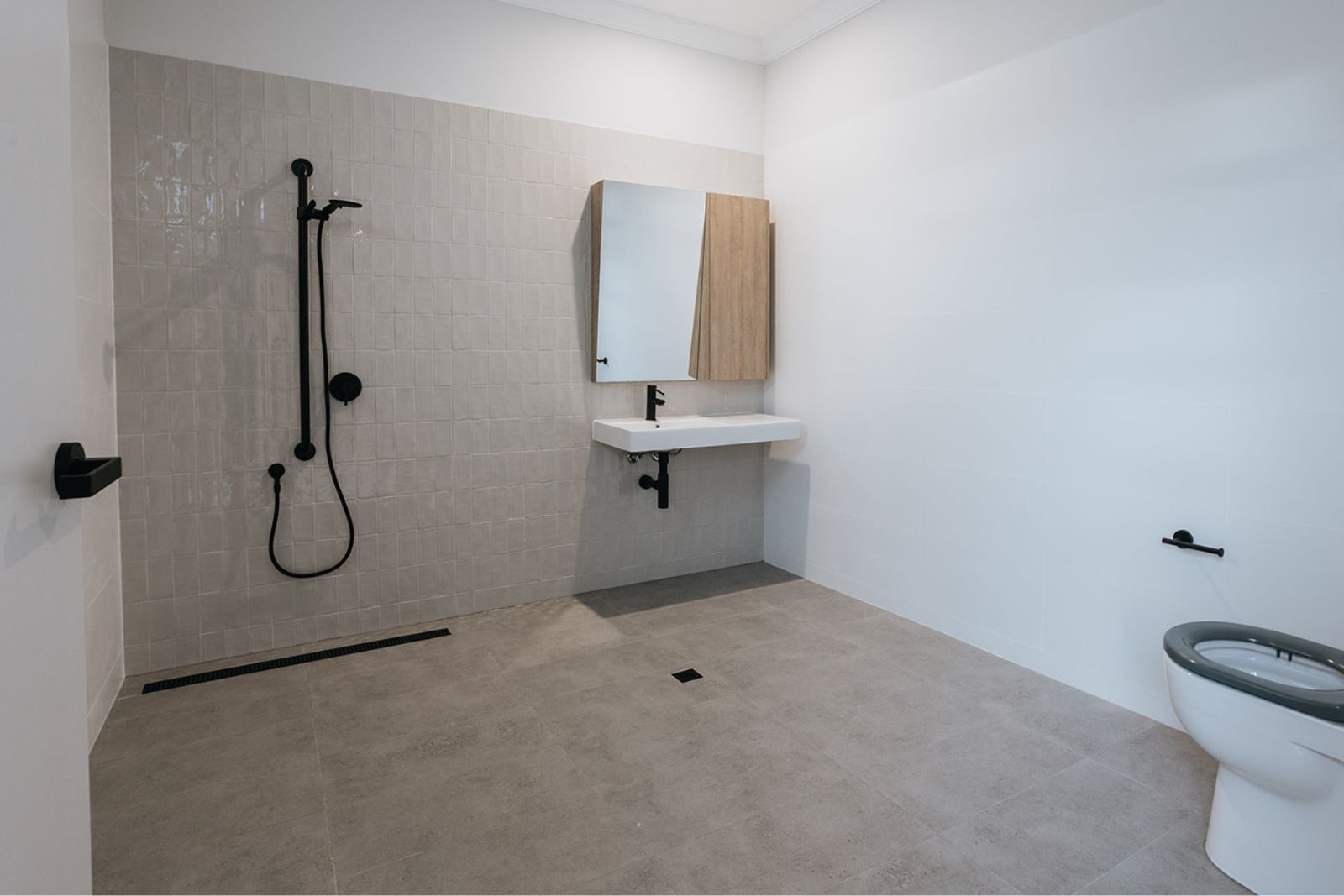 Accessible Villas for single occupancy, PLUS large 2-bed home for sharing Disability Accommodation — Home image 22