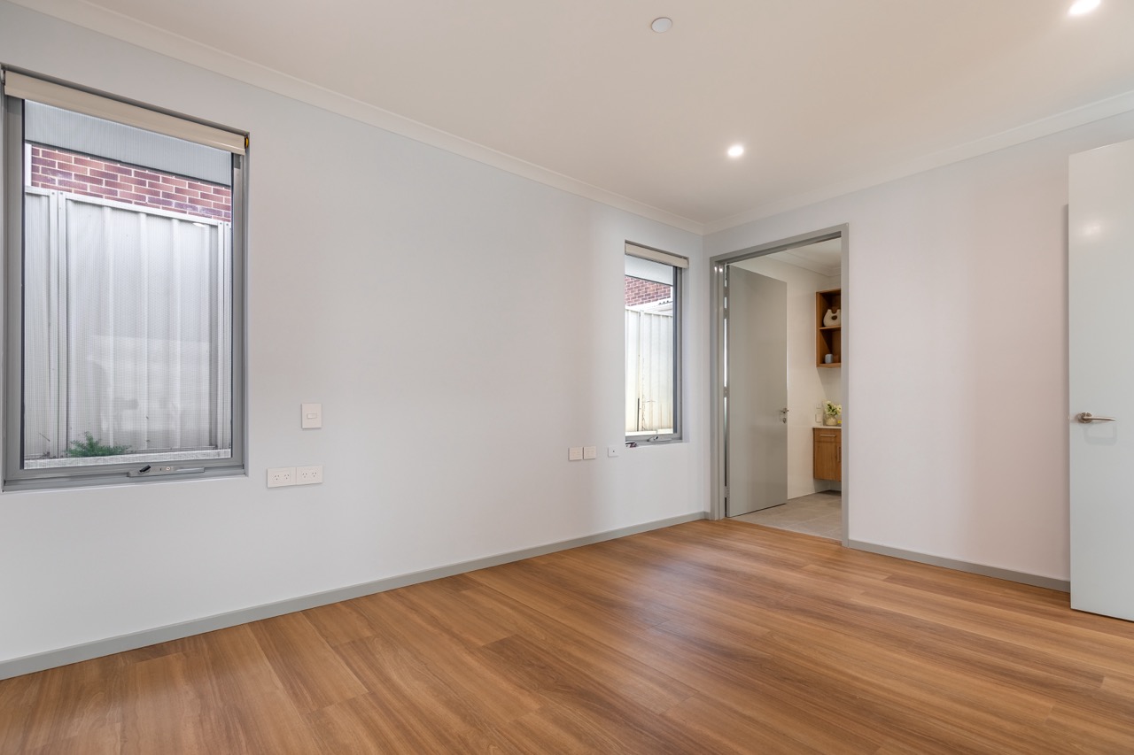 2 Bedroom Villas, South Bunbury — Home image 5