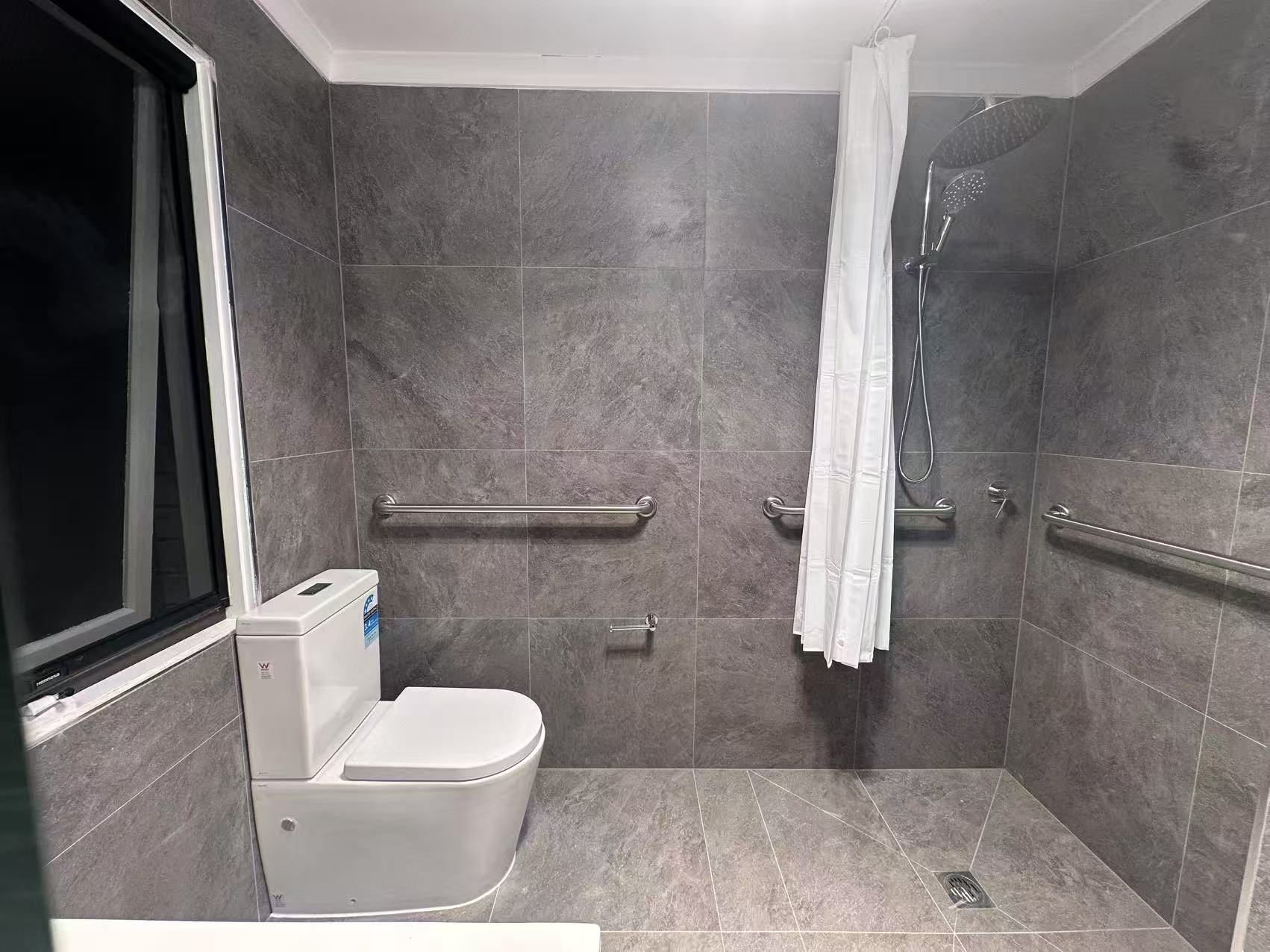 Deluxe Accessible SIL in Wantrina — Home image 6