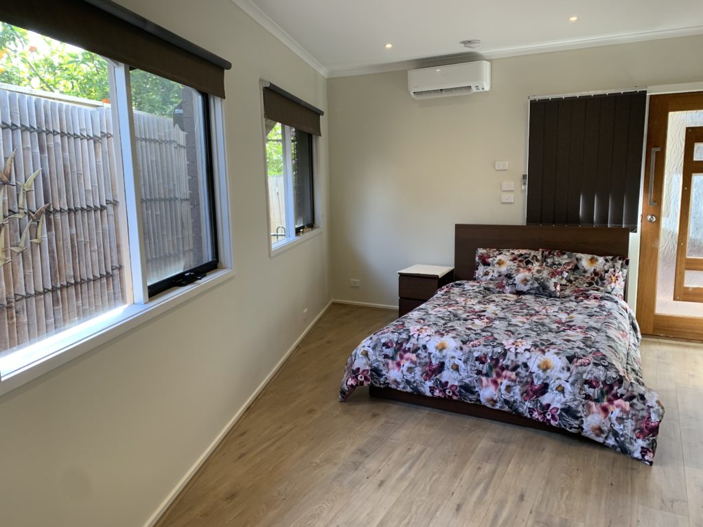 Vacancy available with Wheel Chair Access and all Rooms are Ensuite and new — Home image 2