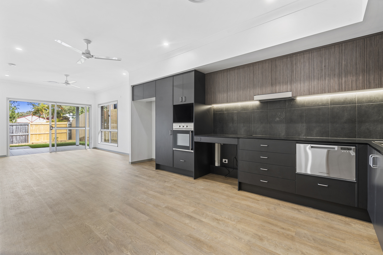 VICTORIA POINT QLD – HIGH PHYSICAL SUPPORT HOUSE — Home image 3