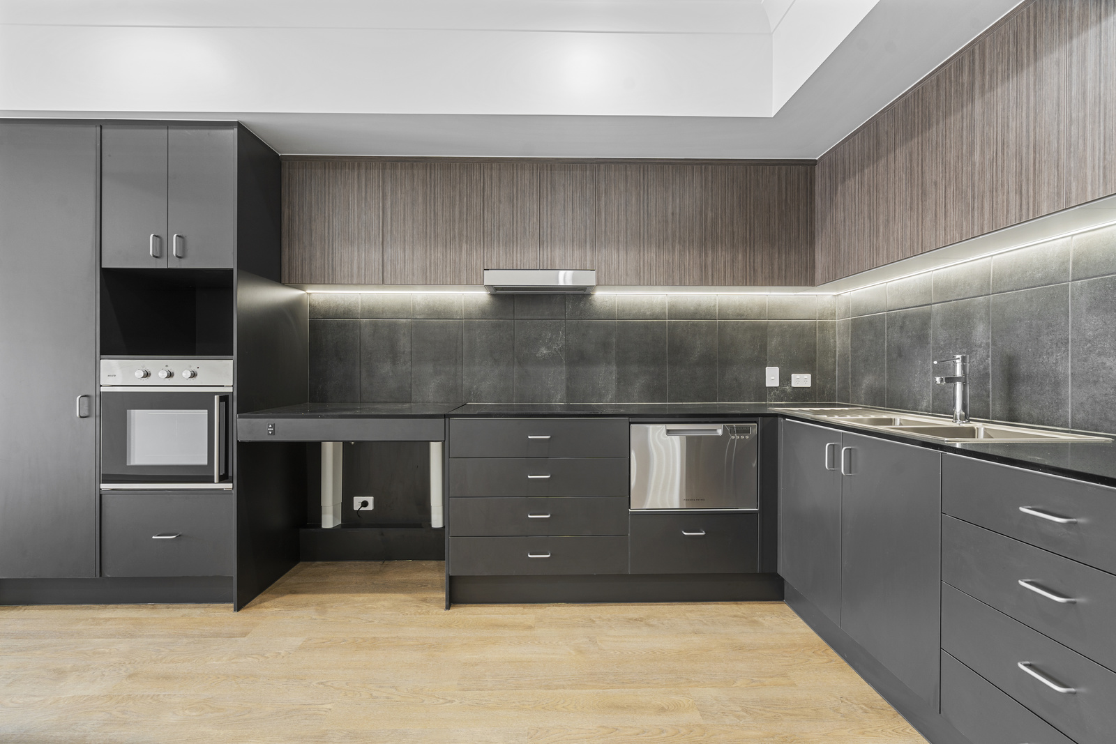 VICTORIA POINT QLD – HIGH PHYSICAL SUPPORT HOUSE — Home image 13