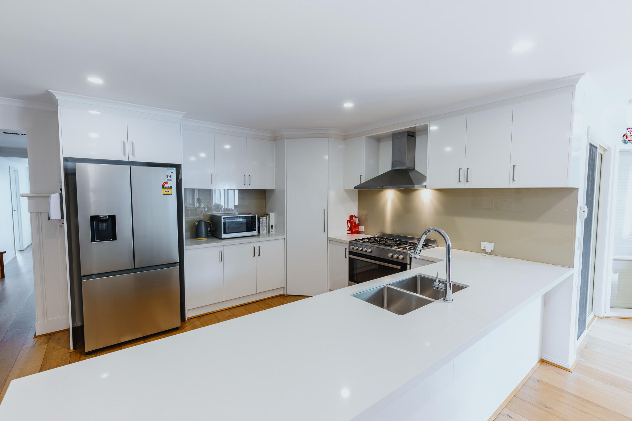 Narre Warren Home: Accessible Living with Gym, Table Tennis & BBQ — Home image 7