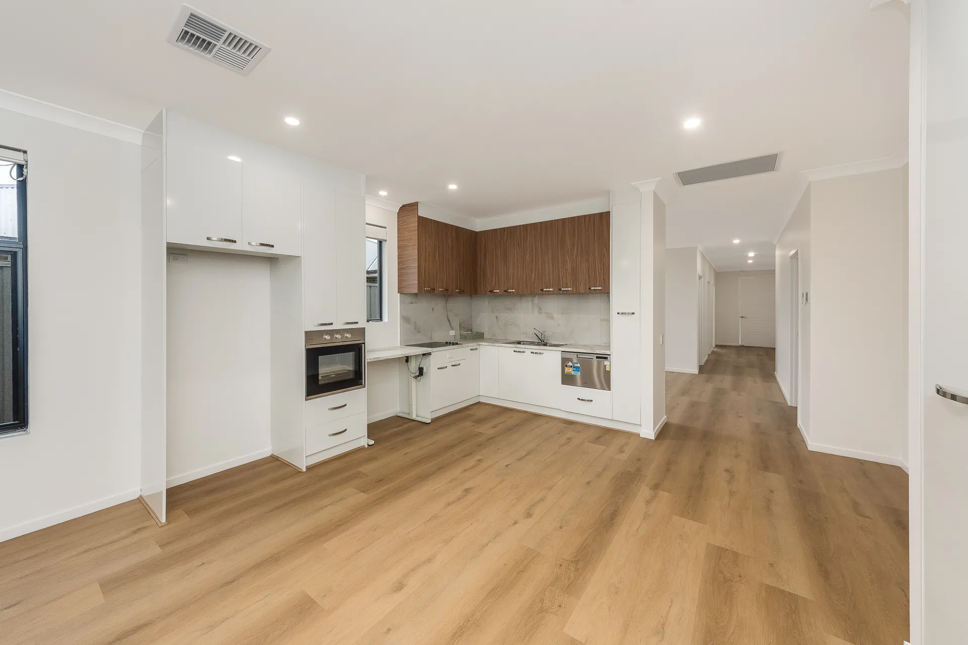 P 129 Grassmere — Home image 3