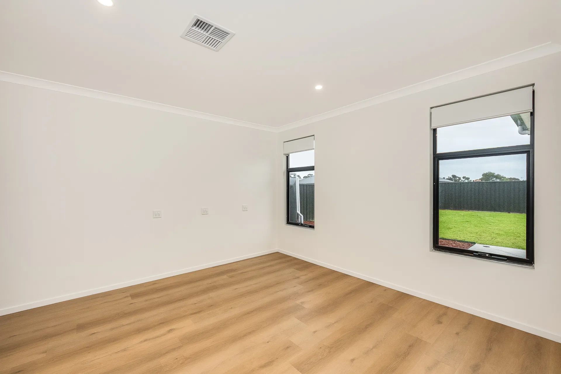 P 129 Grassmere — Home image 7