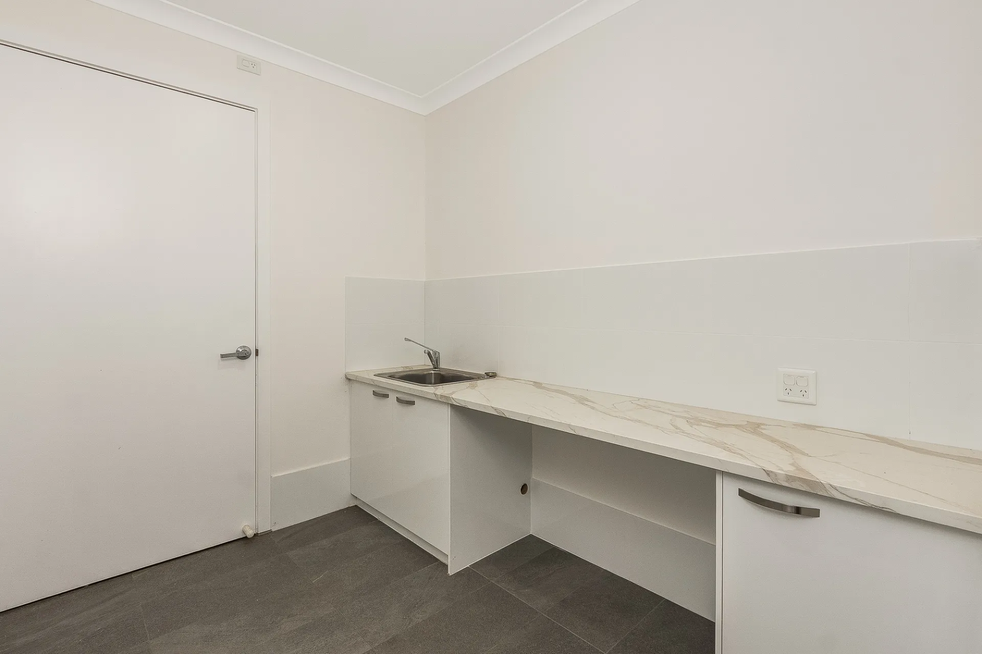 P 129 Grassmere — Home image 13