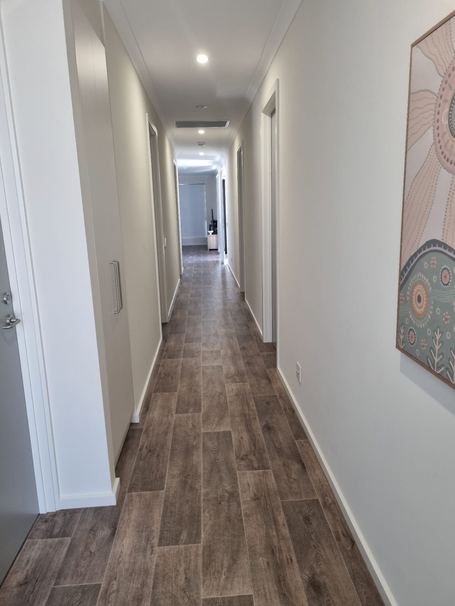 Quality Living in a Quiet, Accessible Neighborhood — Home image 2