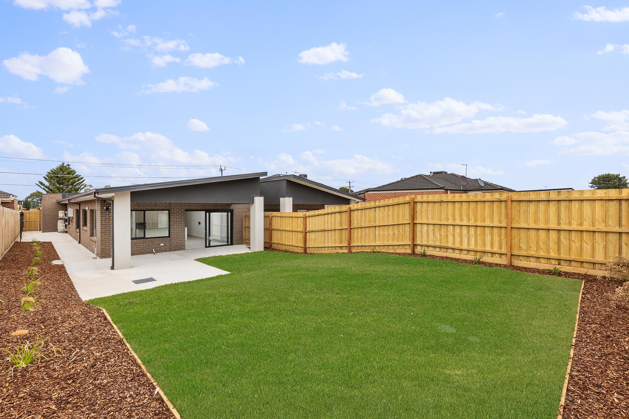 Modern 2-bedroom living in St.Albans — Home image 12