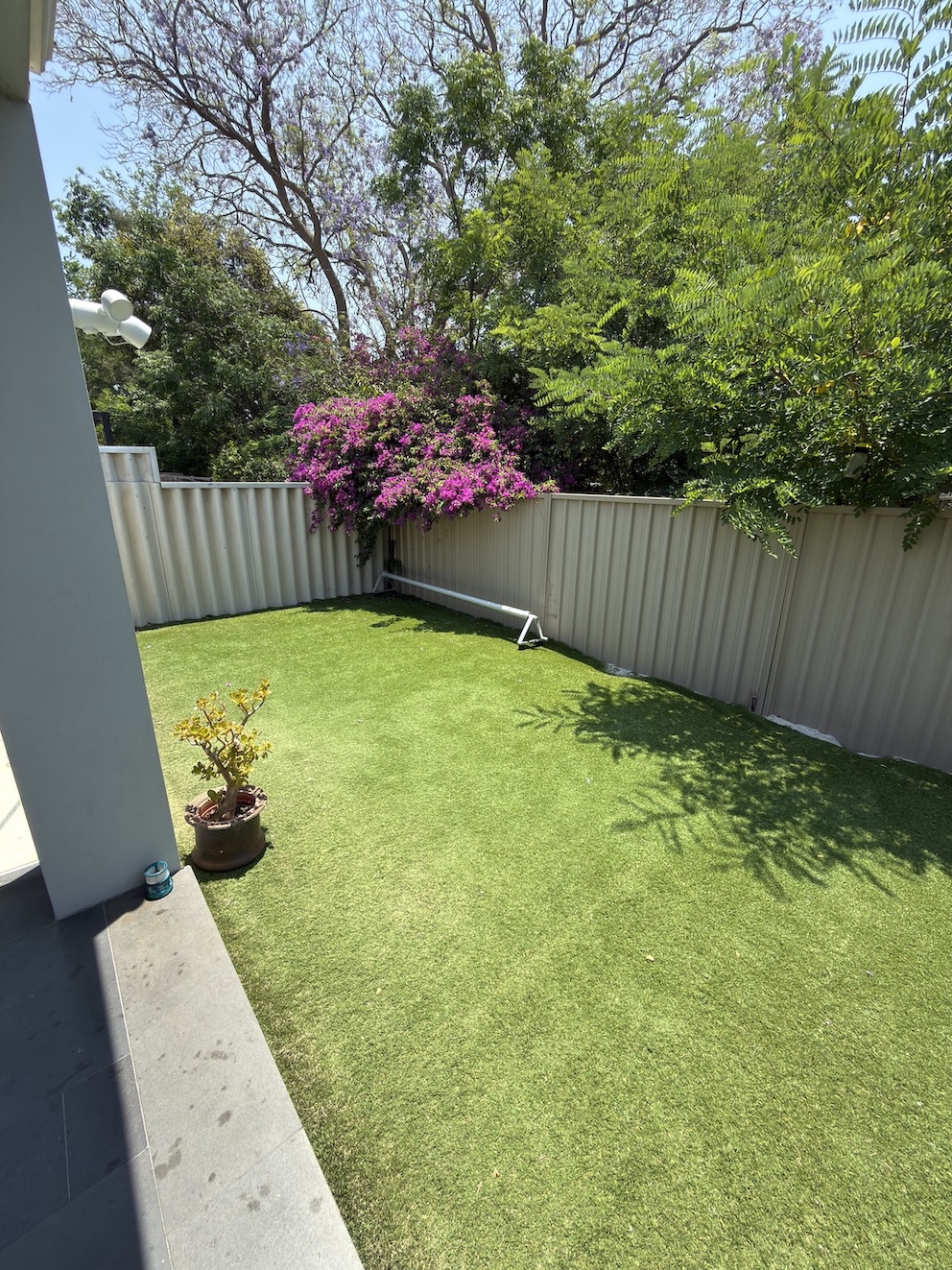 Stylish and Modern SIL Home in Belmont (Djilba) — Home image 5