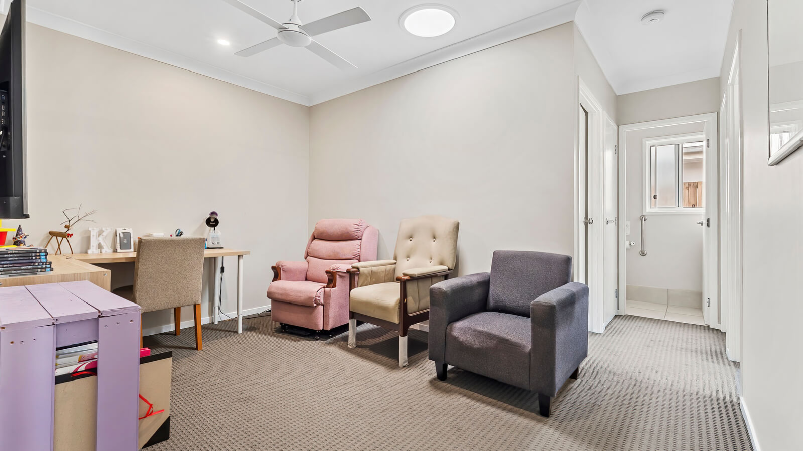 Enjoy Modern Living in Banya, Sunshine Coast — Home image 10