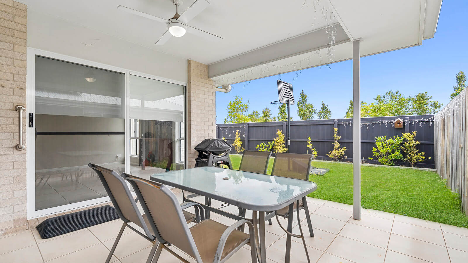 Enjoy Modern Living in Banya, Sunshine Coast — Home image 11