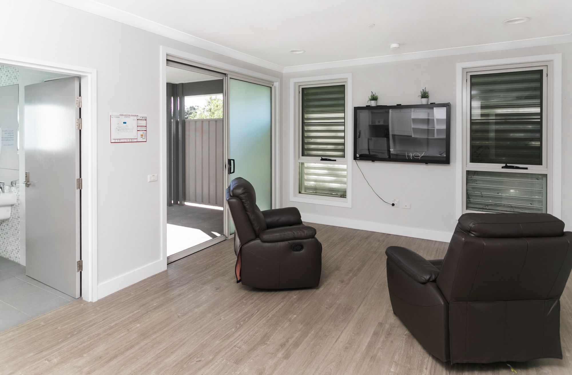 Modern and peaceful property in Maryland, Newcastle — Home image 2