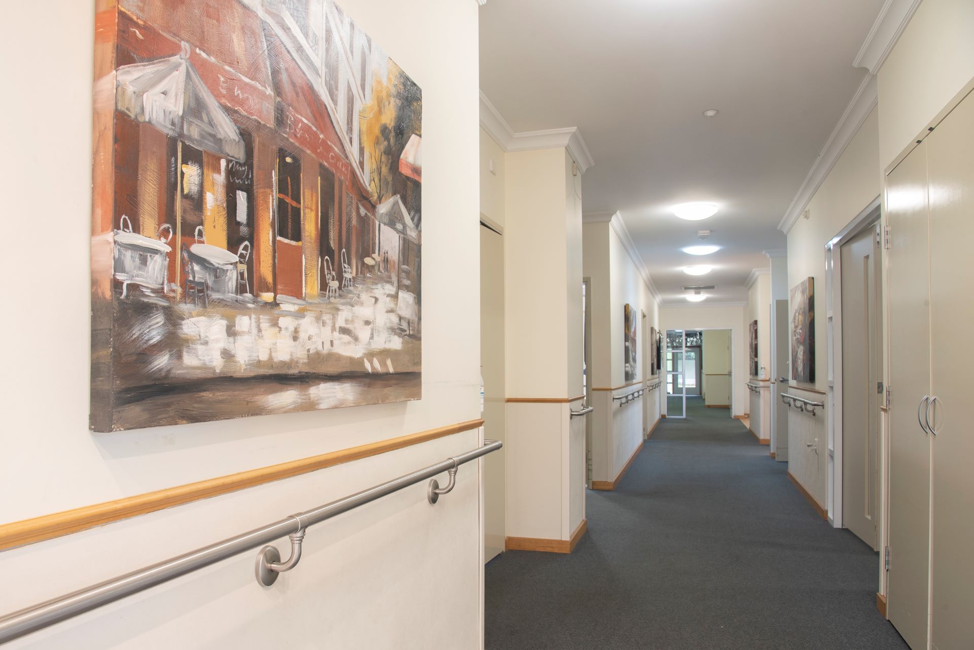 HPS Accommodation in the heart of Frankston — Home image 6