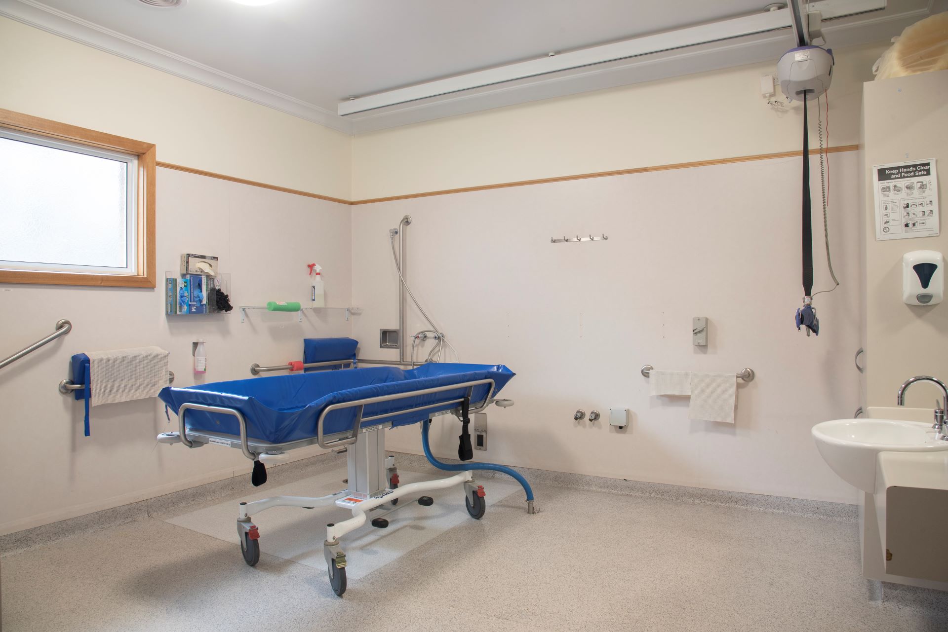 HPS Accommodation in the heart of Frankston — Home image 14