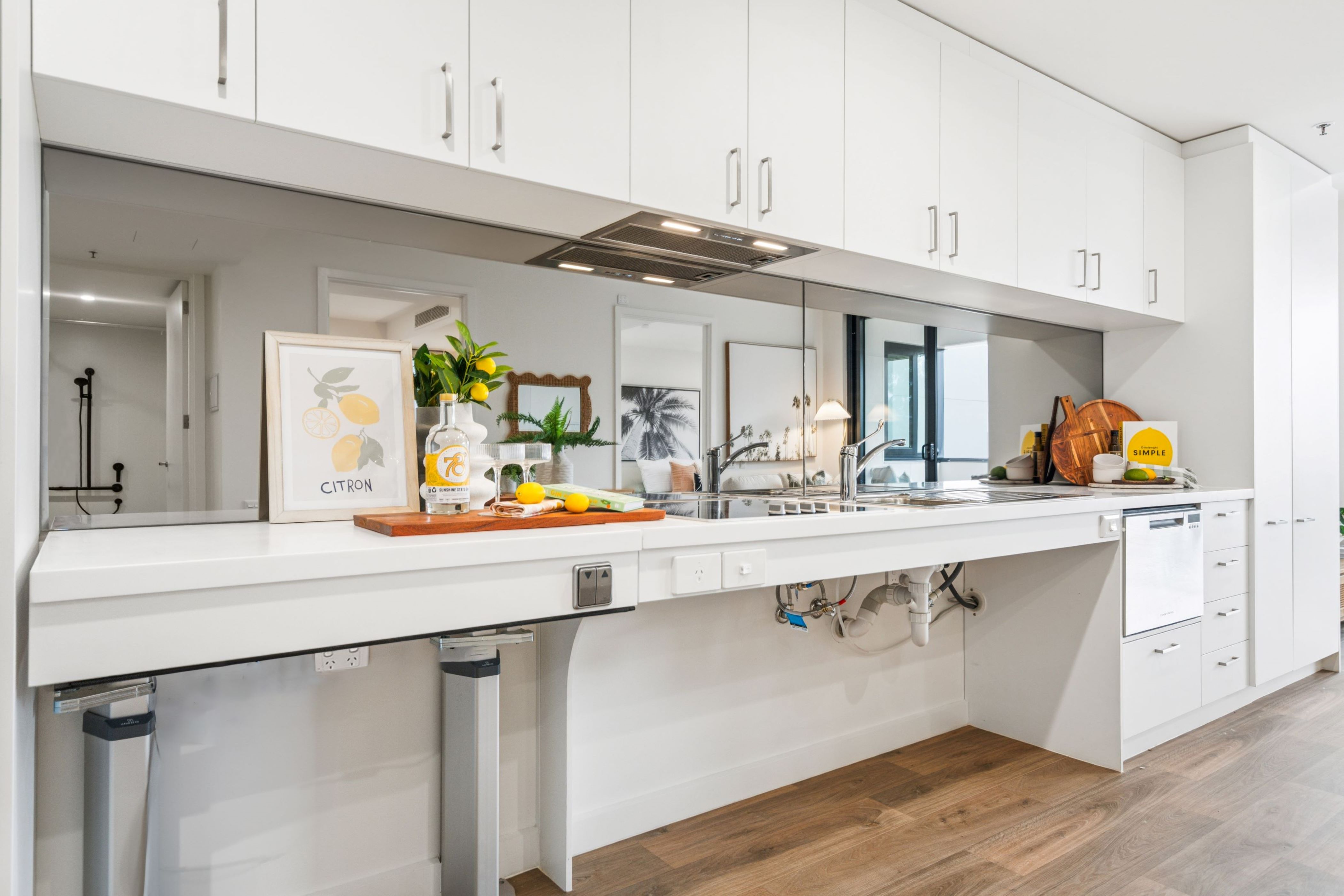 HACKNEY - HPS/FA SDA APARTMENTS AVAILABLE NOW — Home image 8