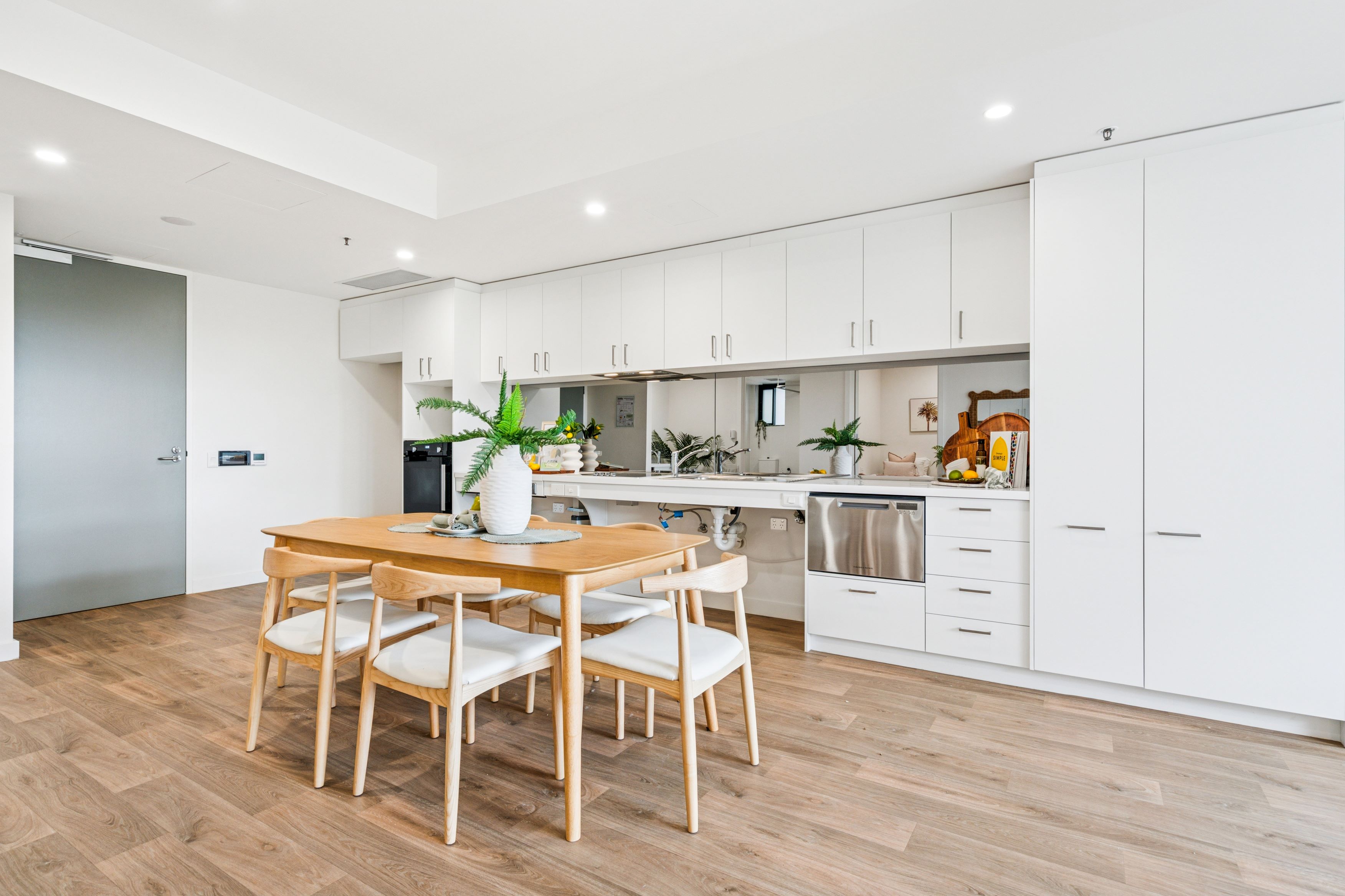 HACKNEY - HPS/FA SDA APARTMENTS AVAILABLE NOW — Home image 21